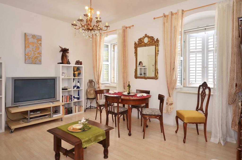 Apartment Pere s Mora Mimice Pokoj fotografie